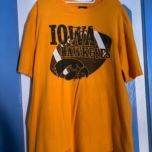 Iowa Hawkeyes Gold Short Vintage Sleeve Tee - UNISEX